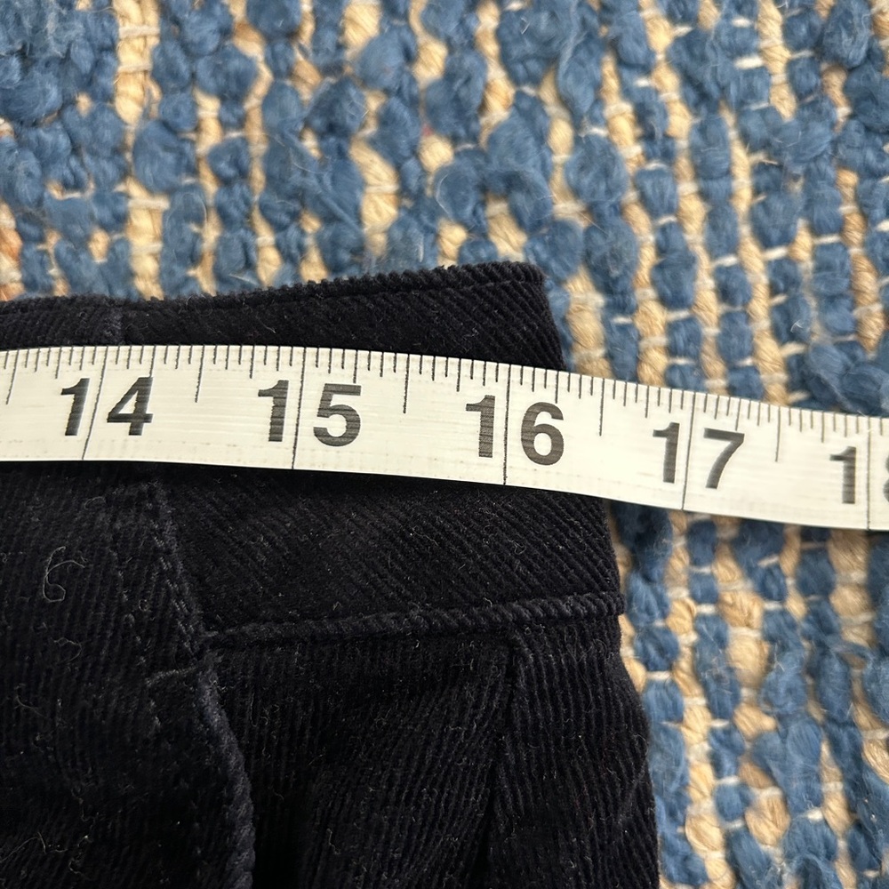 Uniqlo Corduroy Mini Skirt with Button Detail - Picture 4 of 5